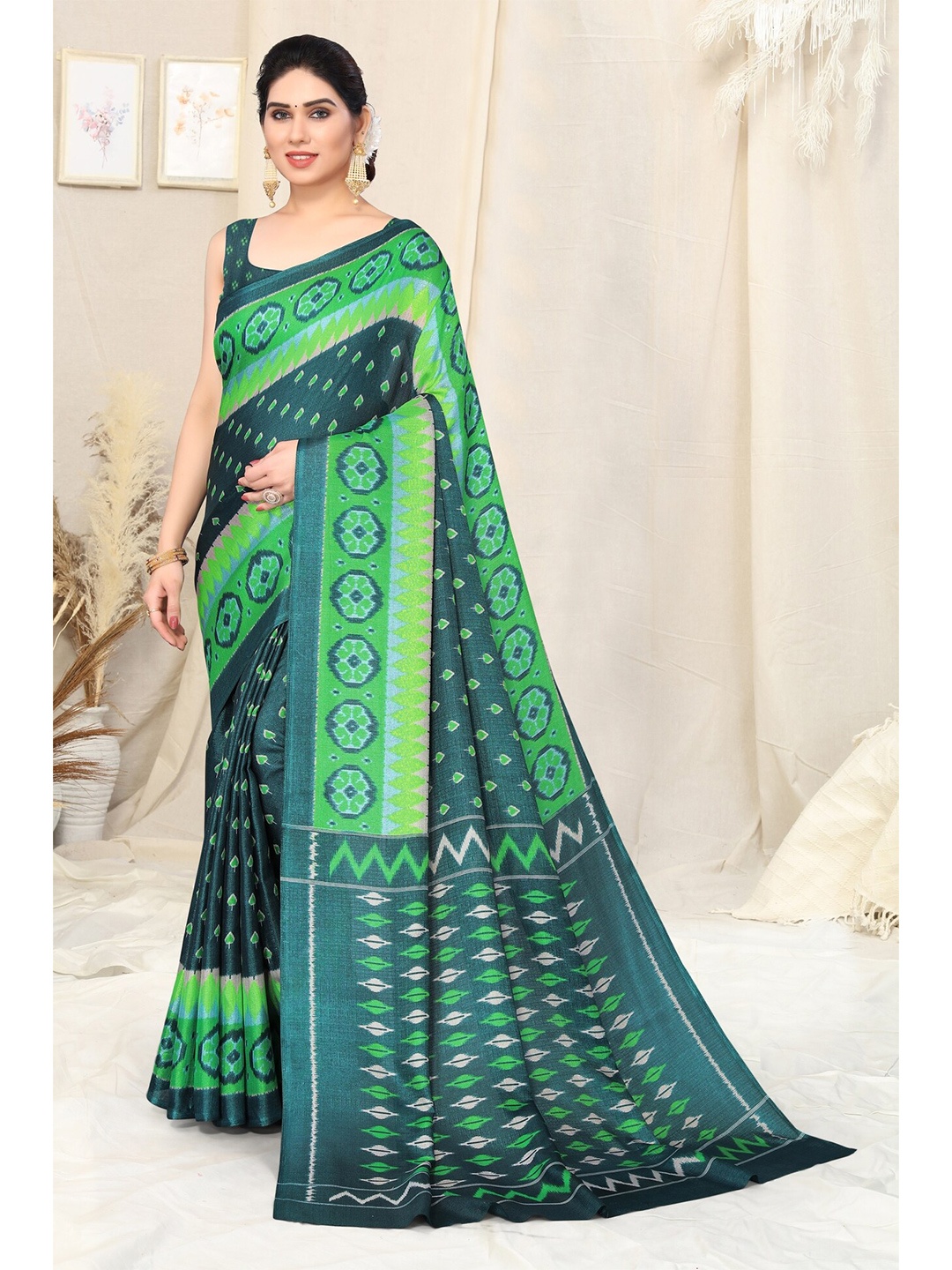 

KALINI Floral Printed Saree, Sea green