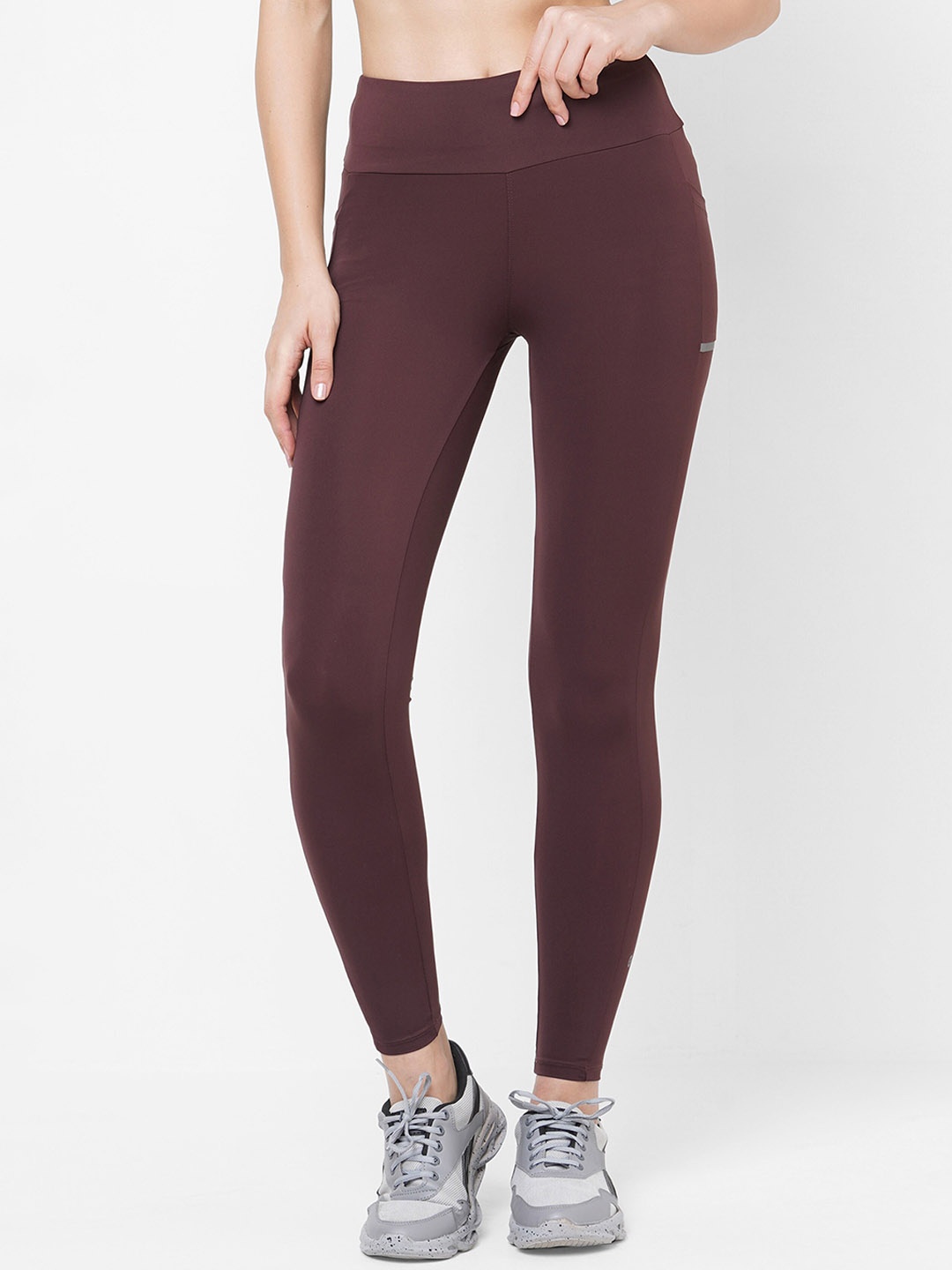 

LAASA SPORTS Women High-Rise Dry-Fit Sports Tights, Brown