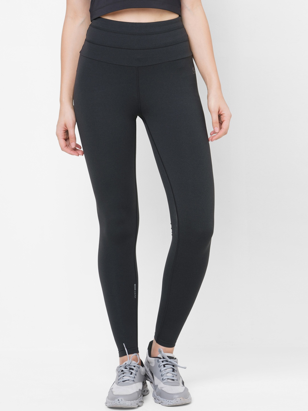 

LAASA SPORTS Women Dry-Fit High-Rise Tights, Black