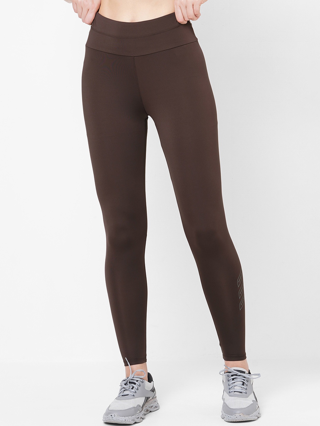 

LAASA SPORTS Women High-Rise Dry Fit Tights, Brown