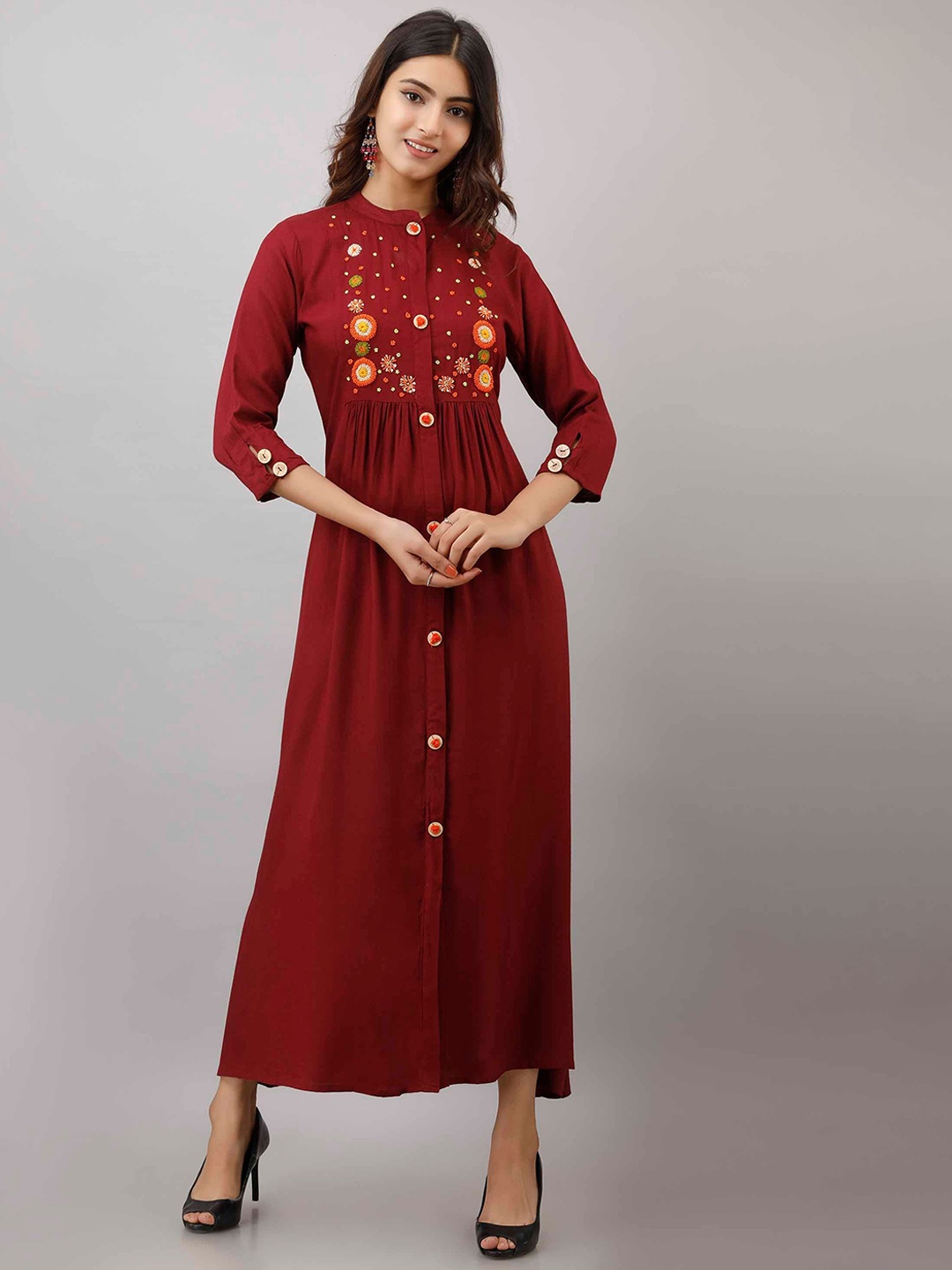 

Pankvi Floral Embroidered Beads & Stones Detail Pleated A-Line Kurta, Maroon