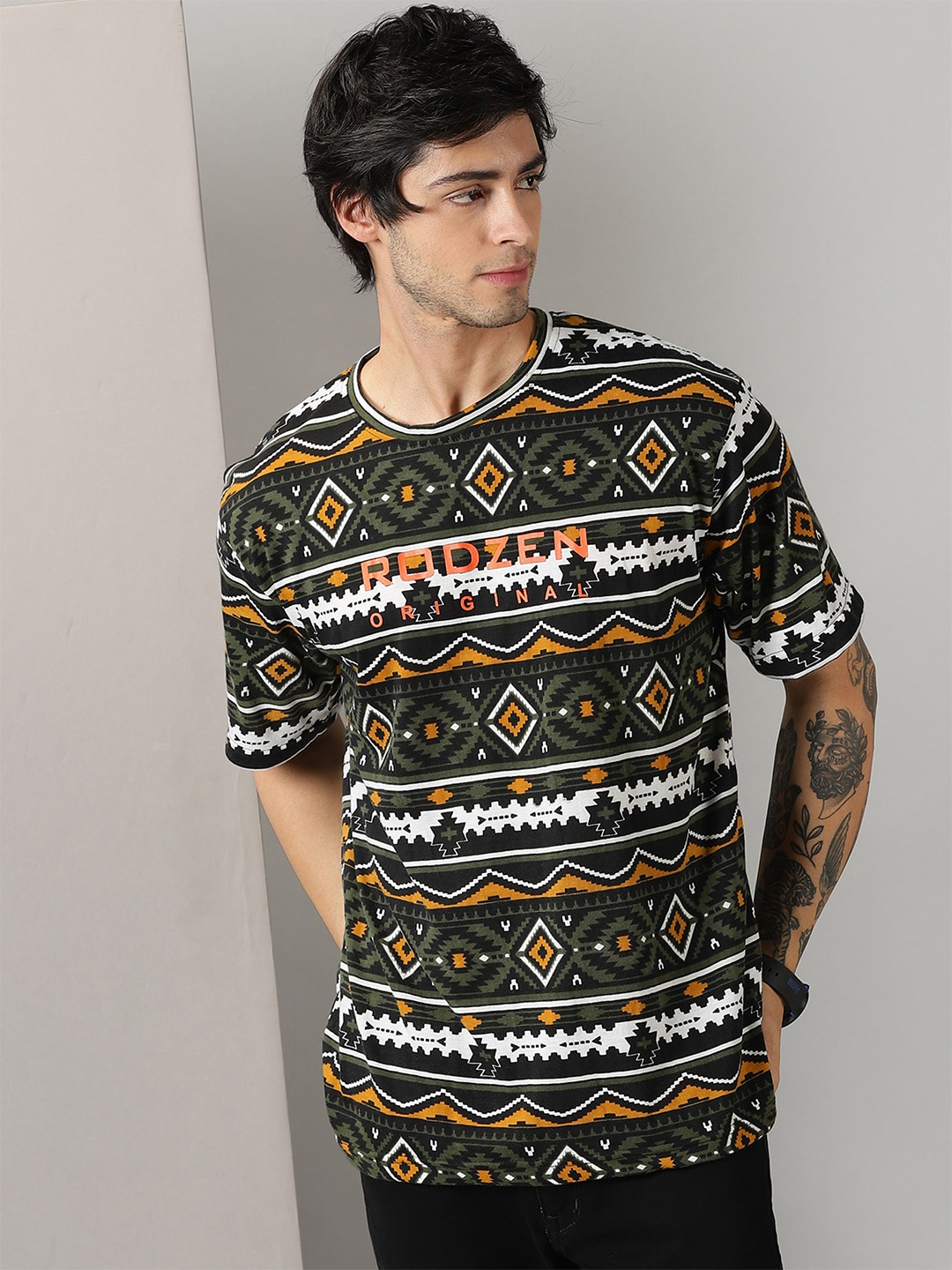 

Rodzen Tribal Printed Pure Cotton Loose T-shirt, Olive