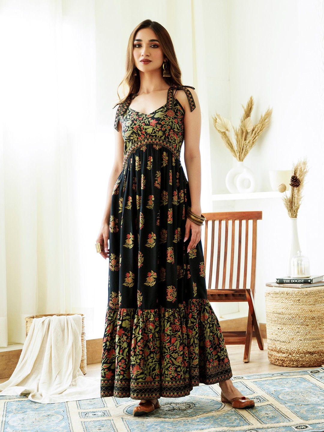 

Rustorange Floral Print Shoulder Straps Maxi Ethnic Dress, Black