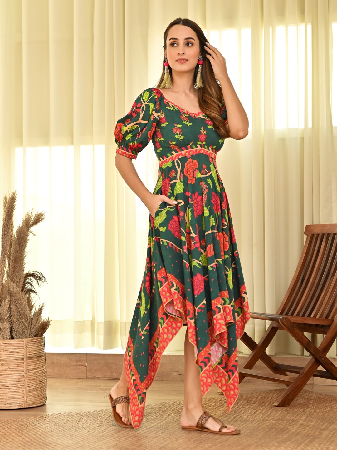 

Rustorange Floral Printed Fit & Flare Midi Ethnic Dress, Green