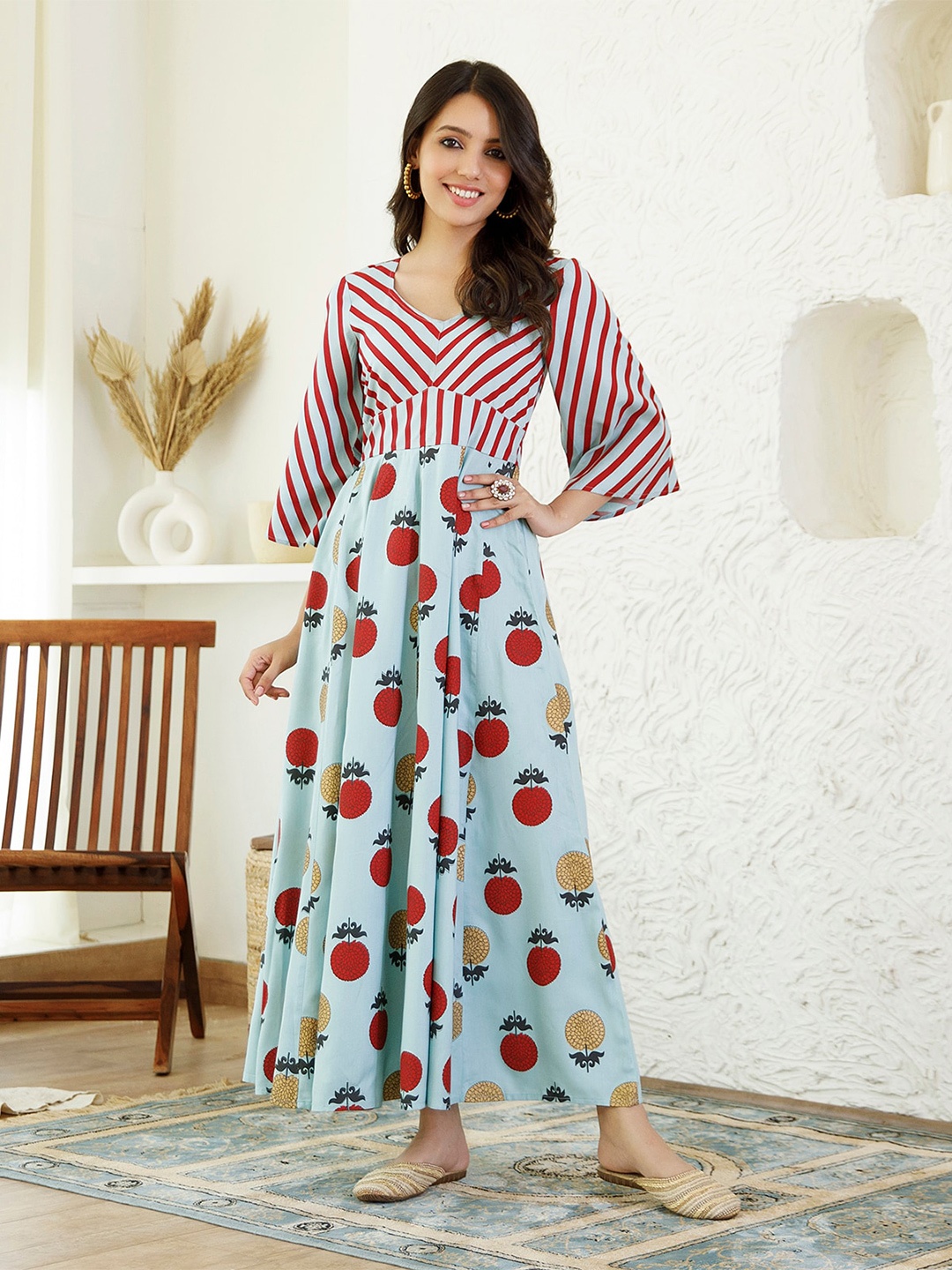 

Rustorange Floral Print Maxi Ethnic Dress, Blue