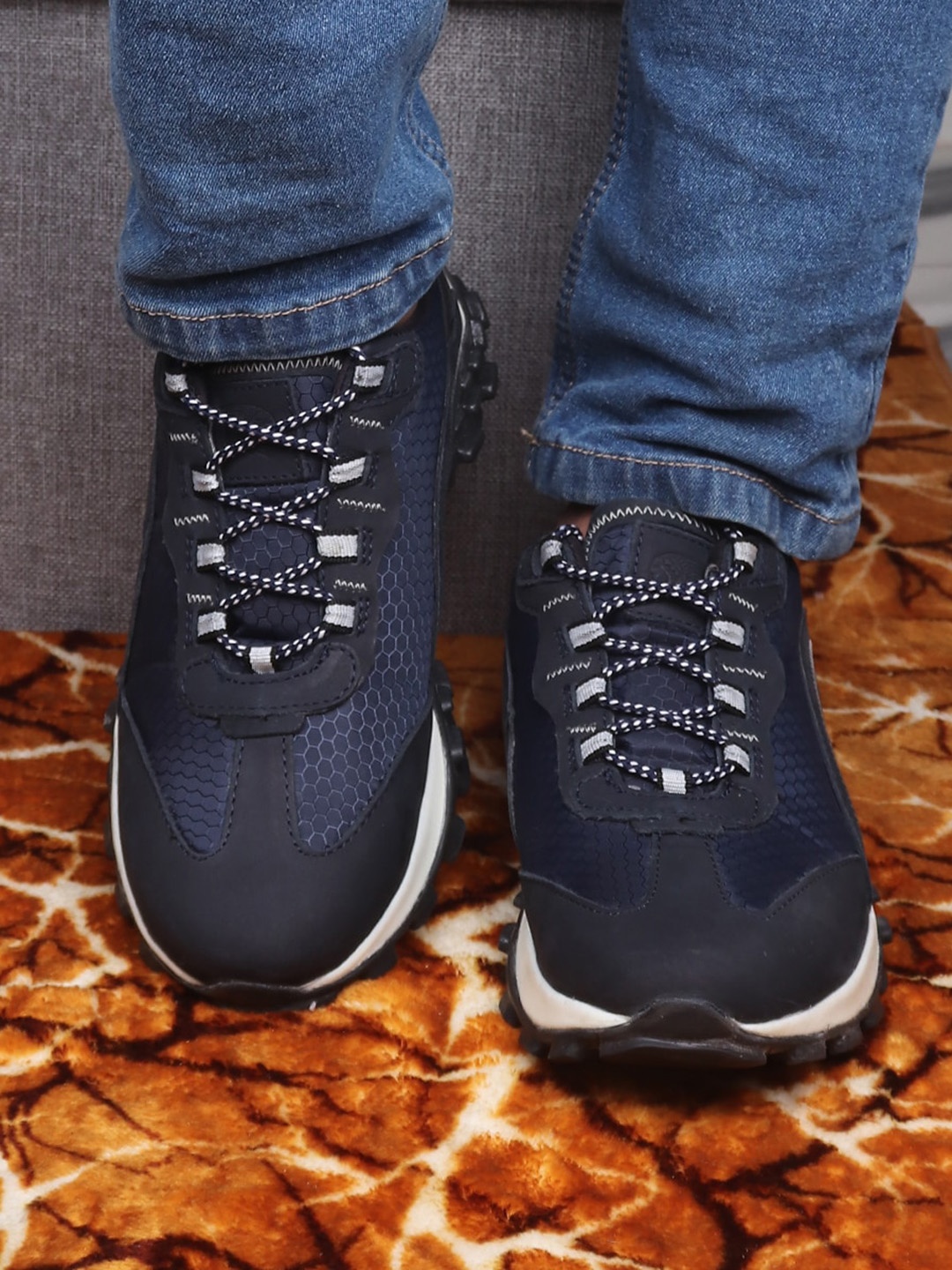 

Red Chief Men Leather Trekking Shoes, Navy blue