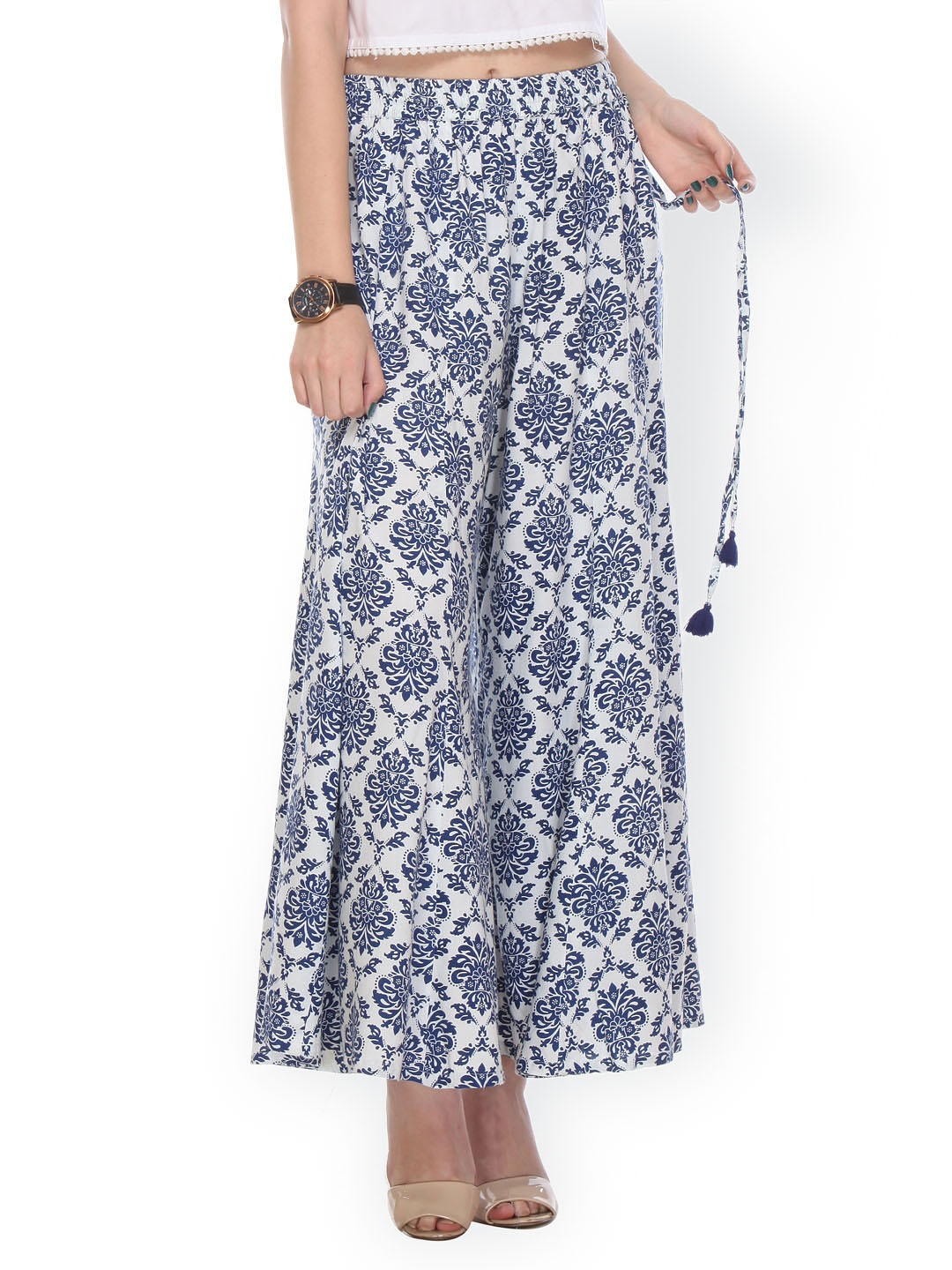 

Varanga Women White & Blue Printed Straight Palazzos