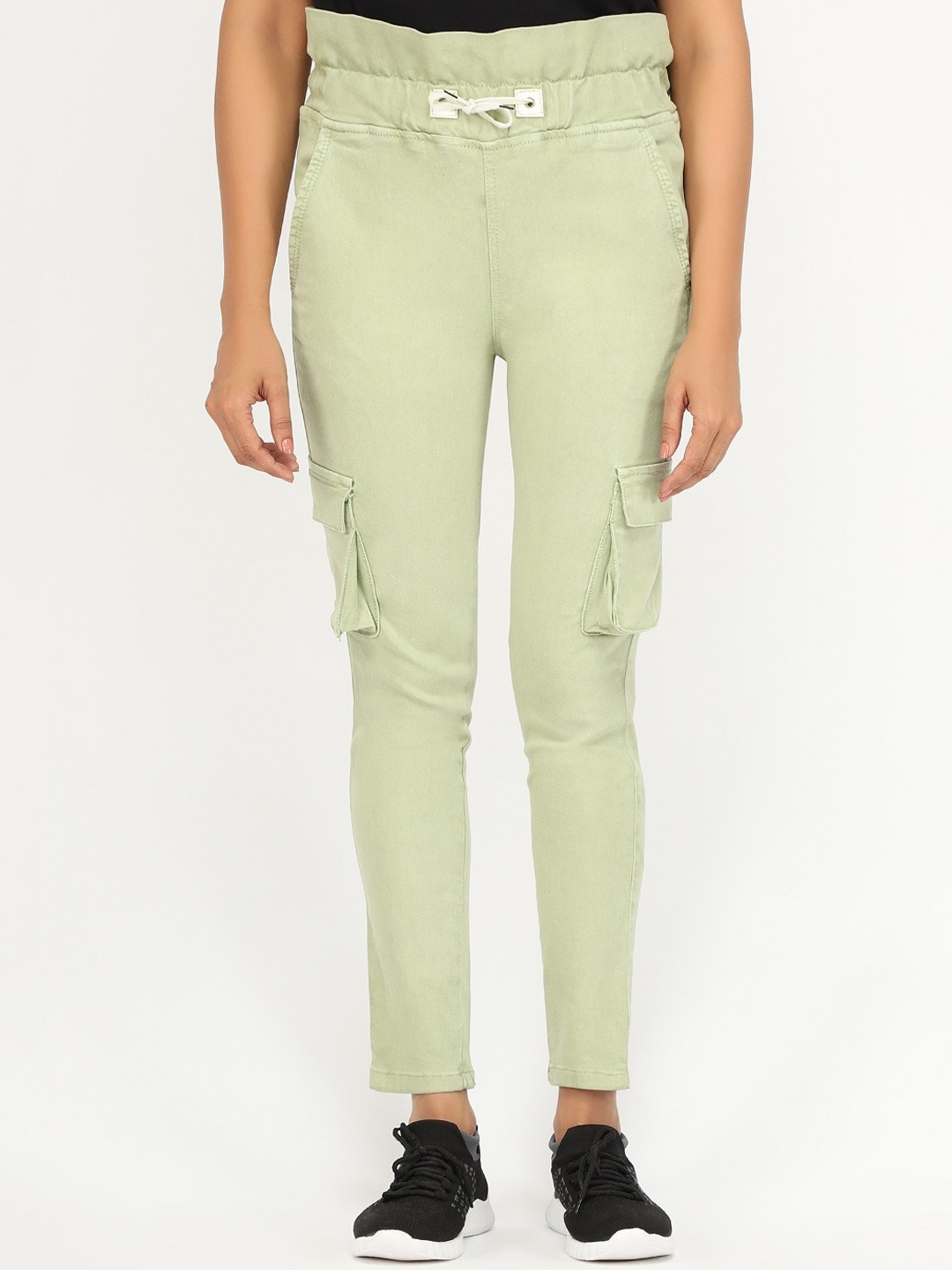 

AngelFab Women Relaxed Regular Fit Mid-Rise Cotton Cargos, Green
