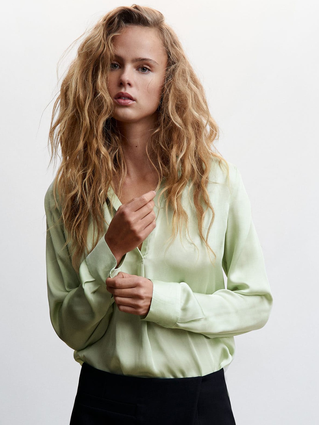 

MANGO Satin Finish Mandarin Collar Top, Green