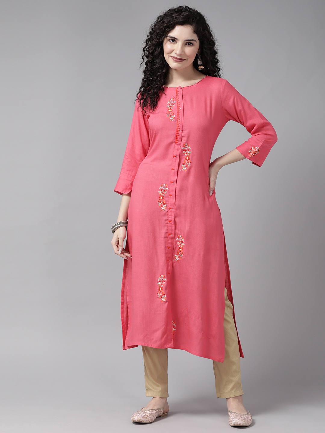 

Cayman Floral Embroidered Kurta, Pink