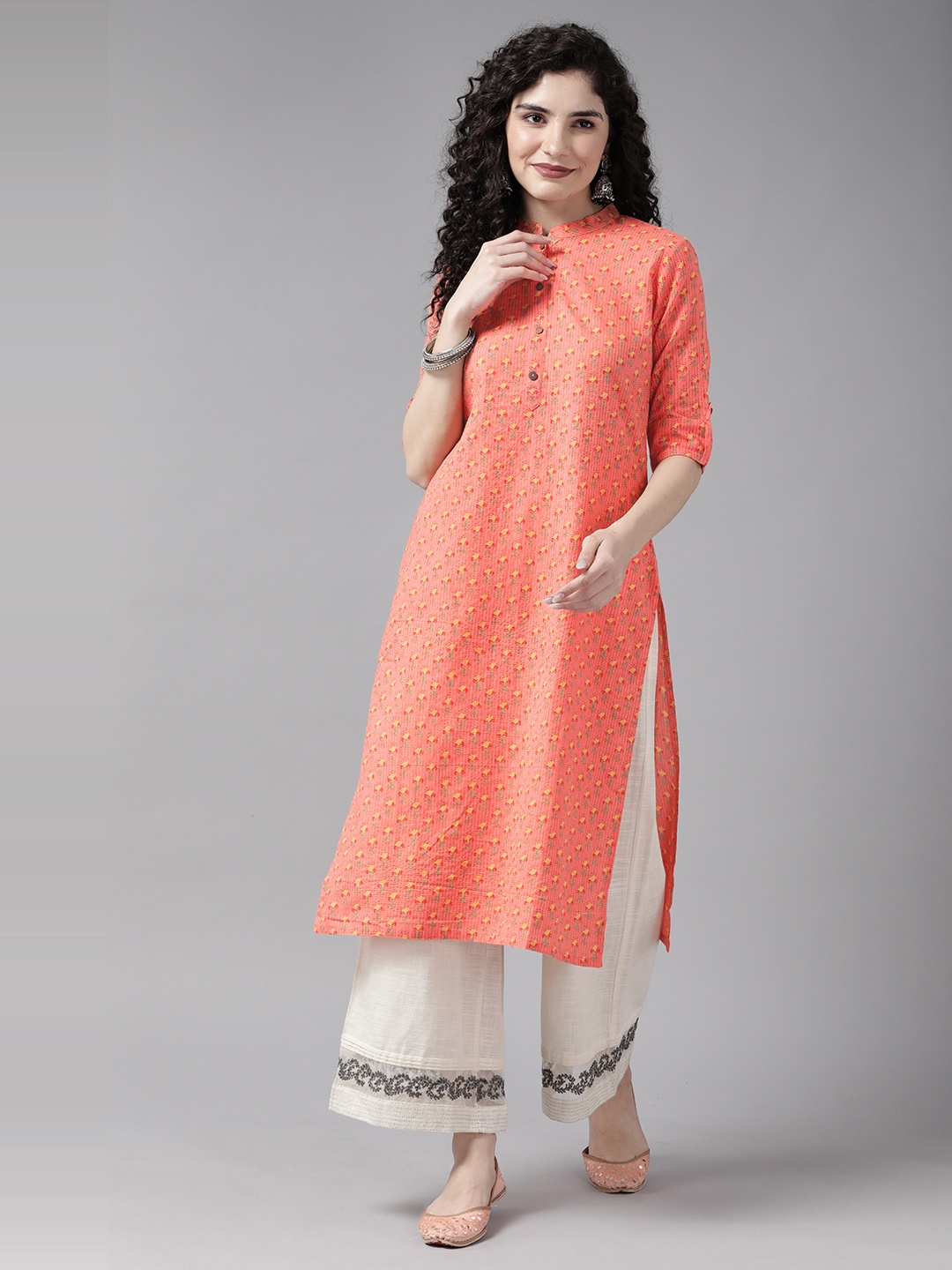 

Cayman Floral Printed Floral Kurta, Peach