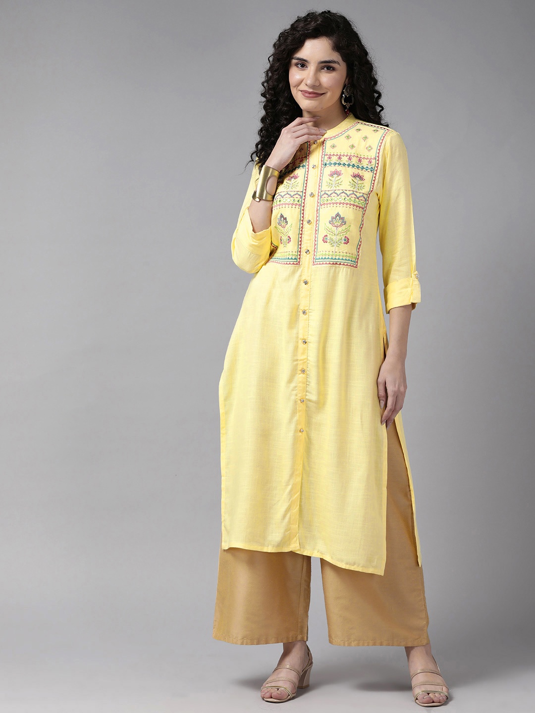 

Cayman Floral Embroidered Mirror Work Kurta, Yellow