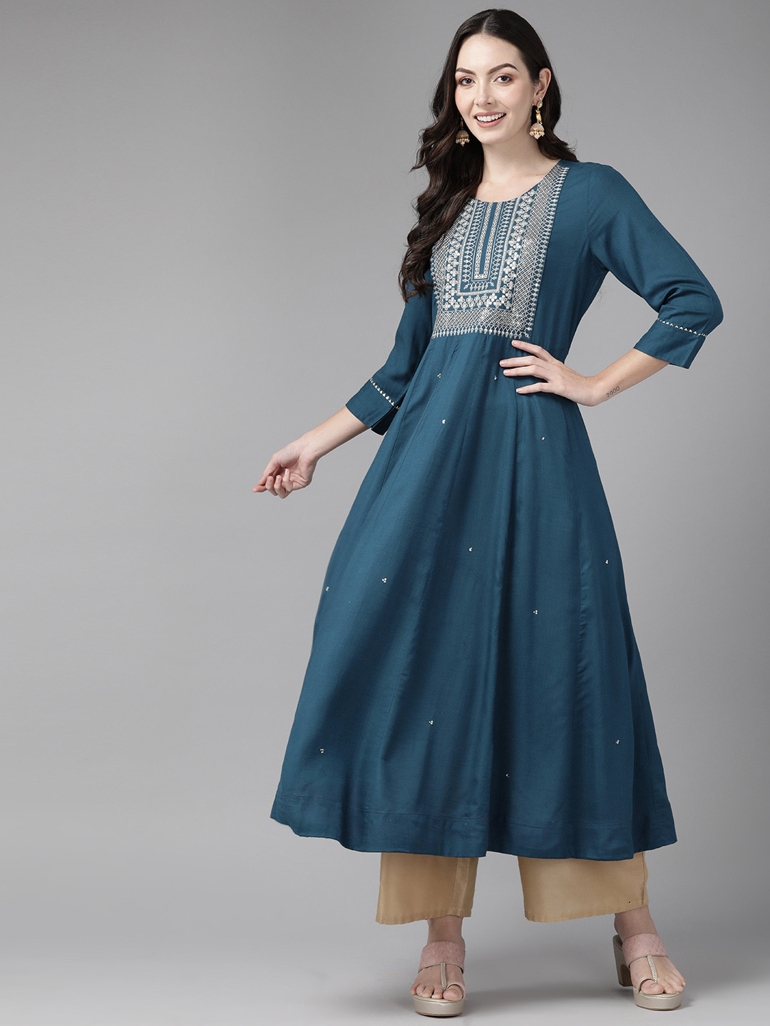 

Cayman Ethnic Motifs Embroidered Sequinned Pure Cotton Kurta, Teal