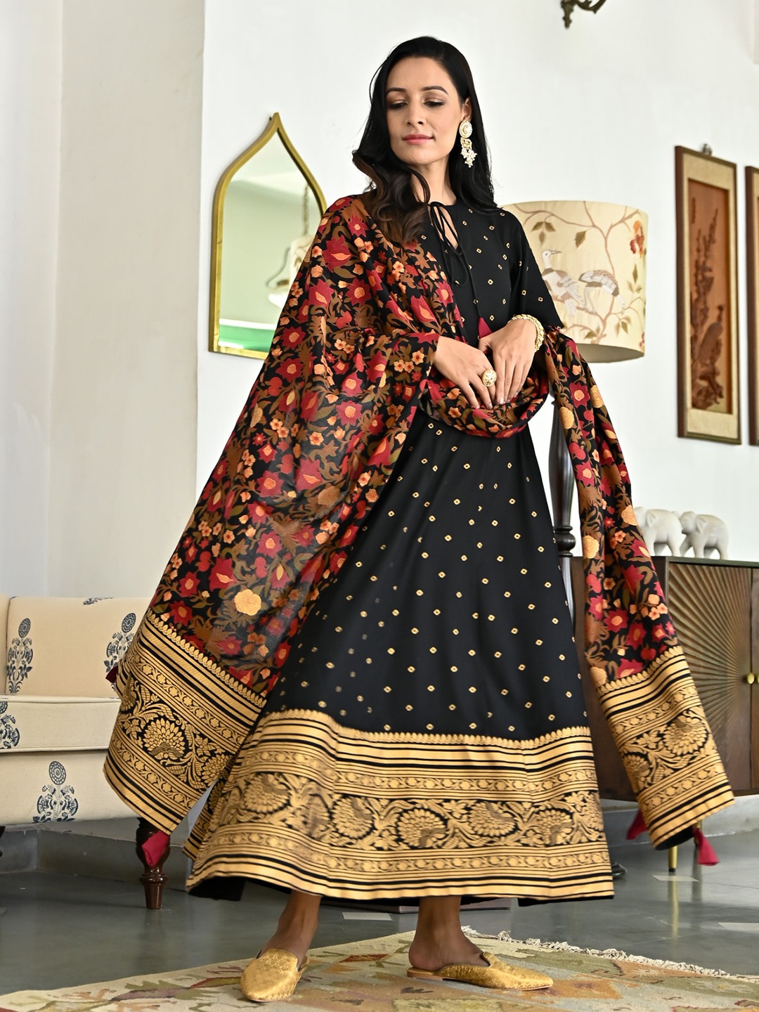 

Rustorange Black Floral Print Maxi Dress With Dupatta