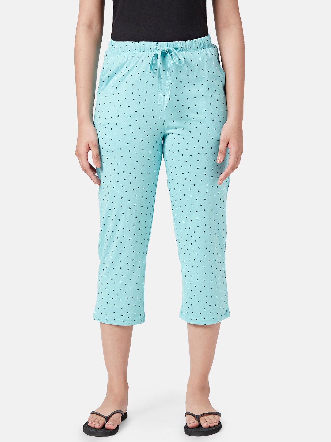 

Dreamz by Pantaloons Women Printed Cotton Capris, Blue