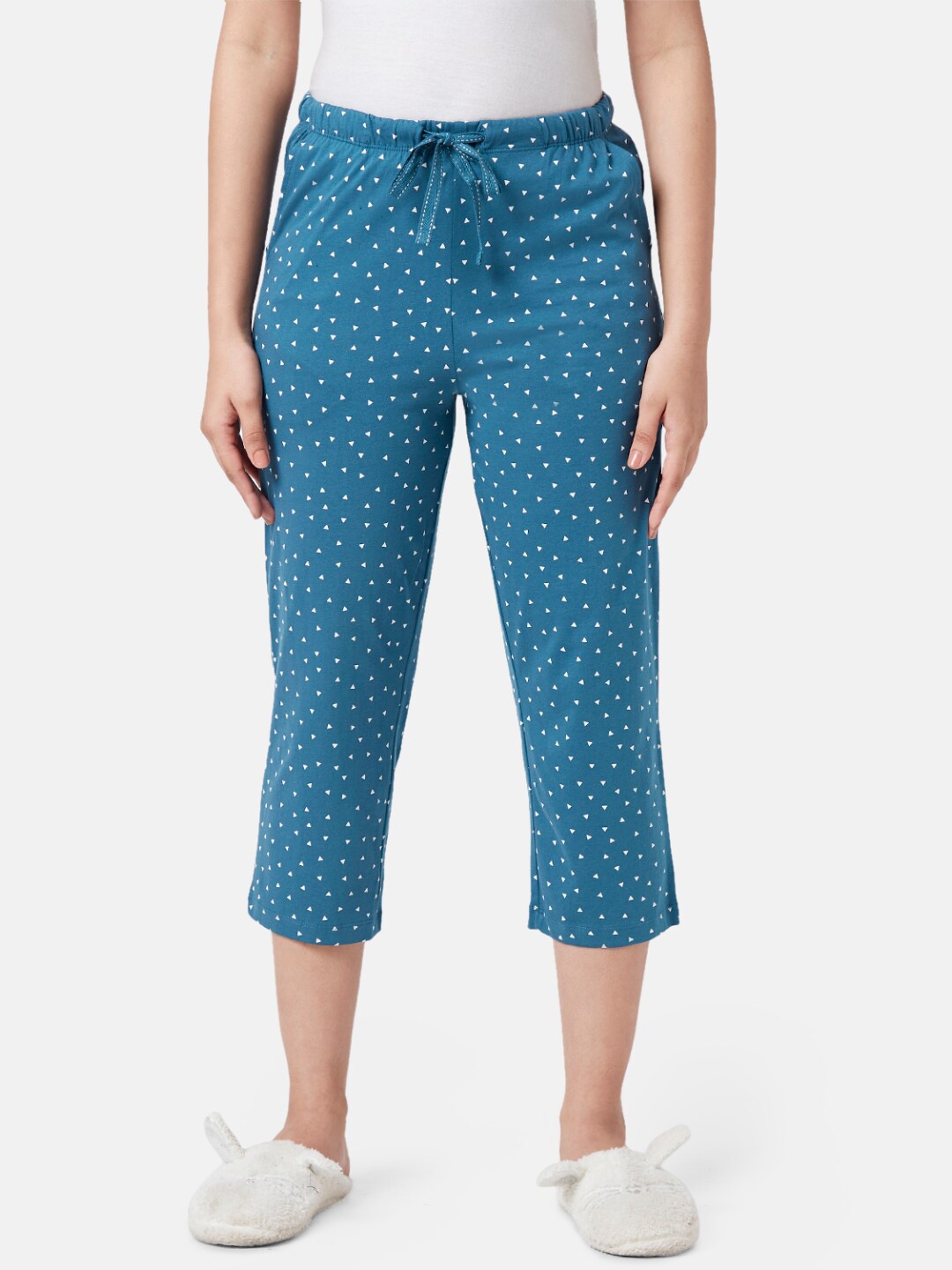 

Dreamz by Pantaloons Women Printed Cotton Capris, Blue