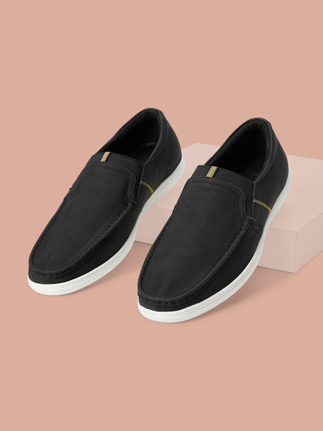 

BYFORD by Pantaloons Men Textured Slip-On Sneakers, Black