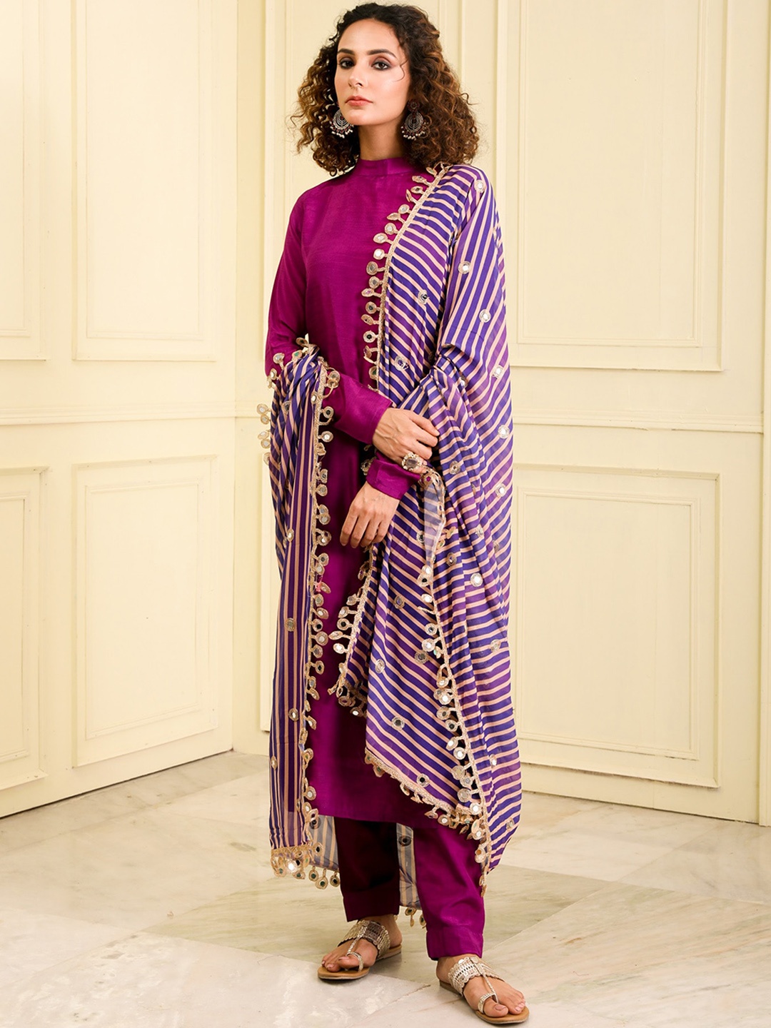 

BEATITUDE Band Collar Kurta with Trousers & Dupatta, Magenta