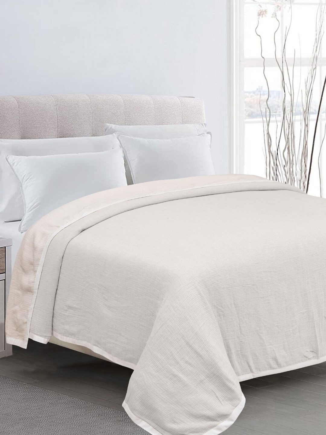 

haus & kinder Matelasse Grey & Beige AC Room 233 GSM Cotton Double Bed Blanket
