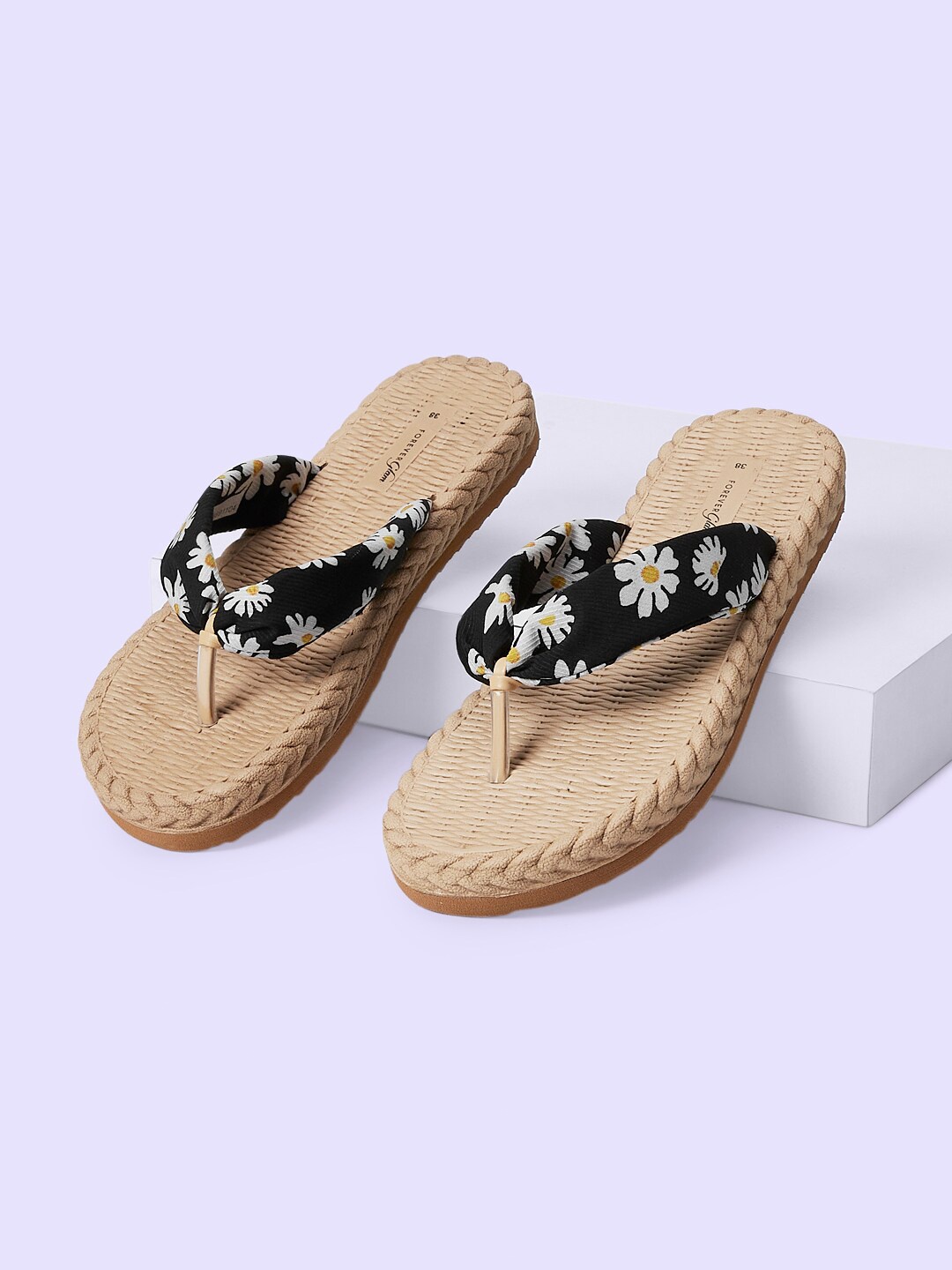 

Forever Glam by Pantaloons Women Printed Fabric Thong Flip-Flops, Black