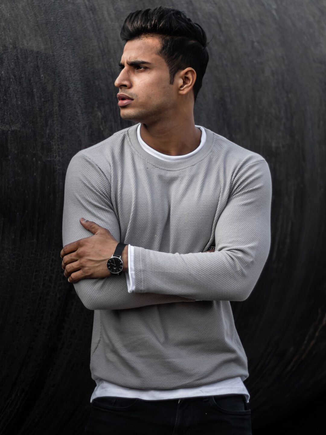 

Powerlook Self Design Long Sleeves T-shirt, Grey