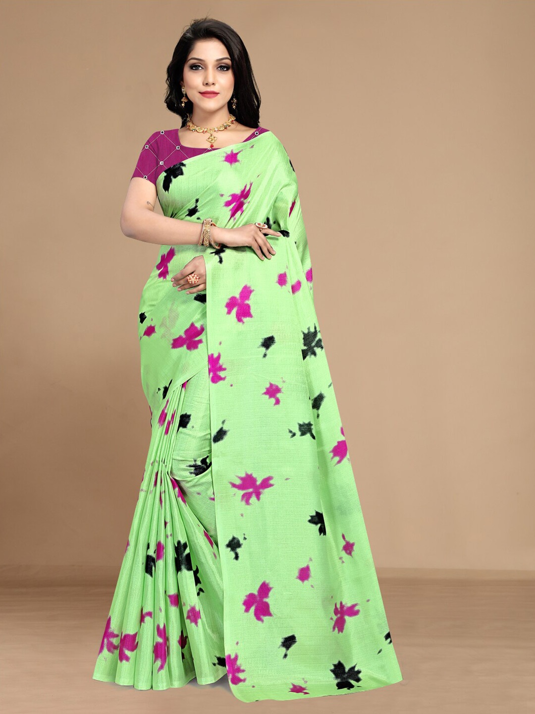 

KALINI Floral Printed Saree, Green