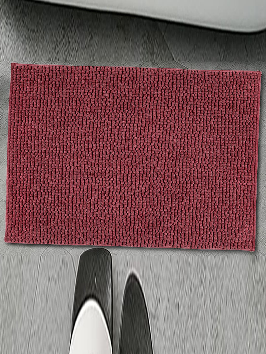 

Saral Home Maroon Textured Bath Rug