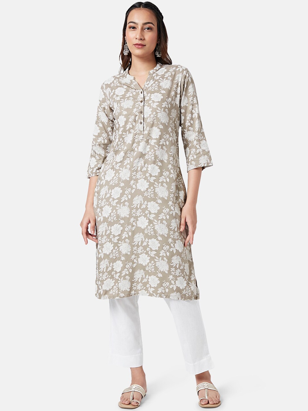 

RANGMANCH BY PANTALOONS Floral Printed Mandarin Collar Straight Kurta, Green