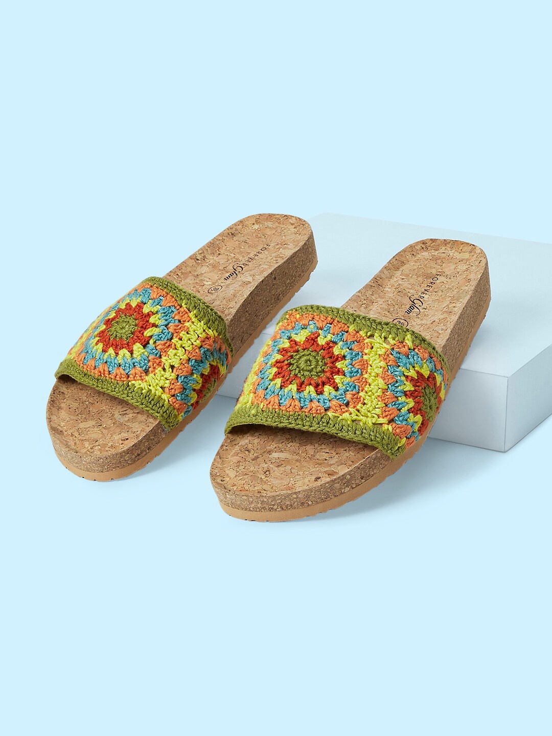 

Forever Glam by Pantaloons Women Woven Design Open Toe Flats, Beige