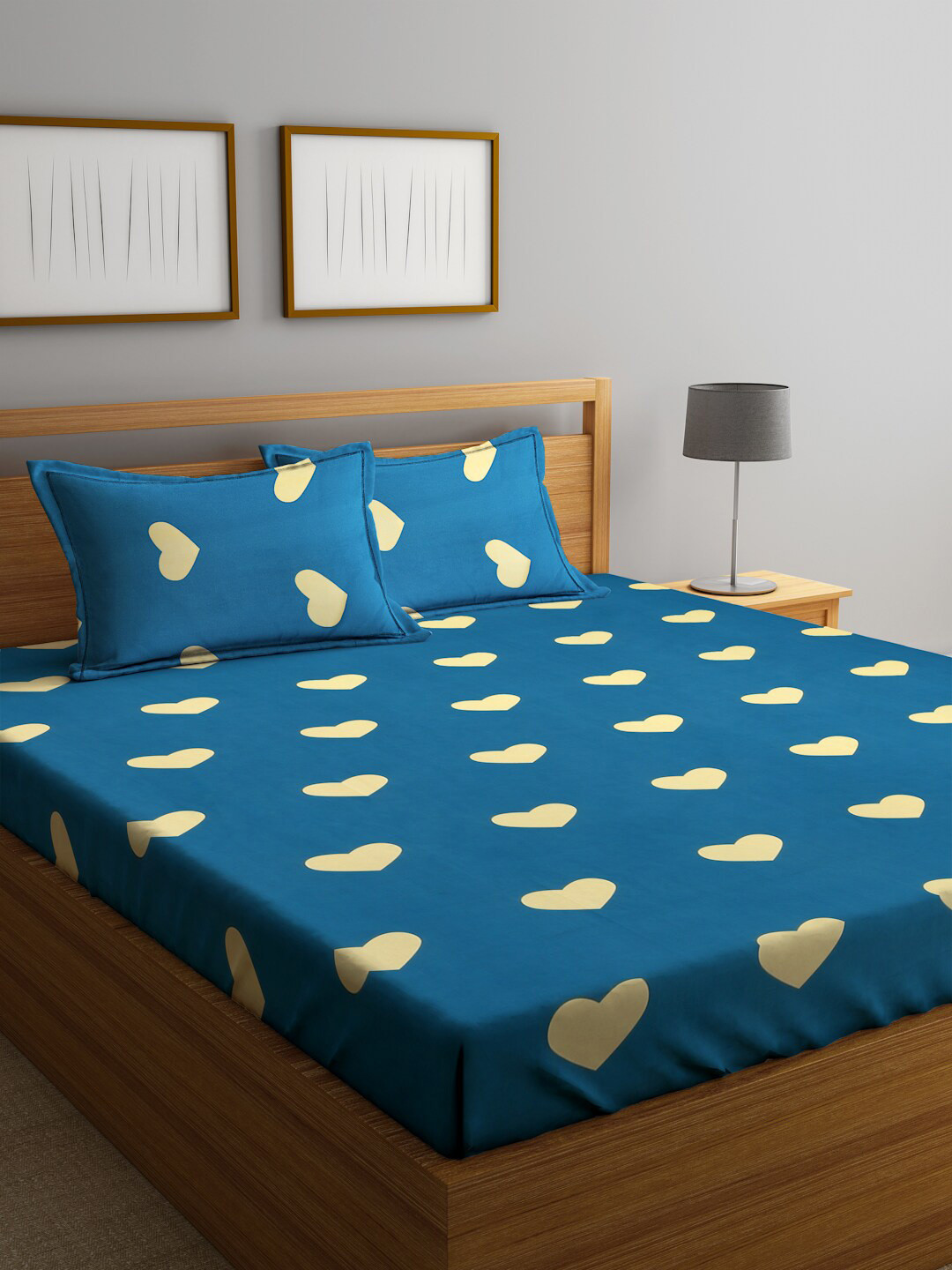 

SOKNACK Blue & Yellow Geometric Printed 300 TC Queen Bedsheet With 2 Pillow Covers