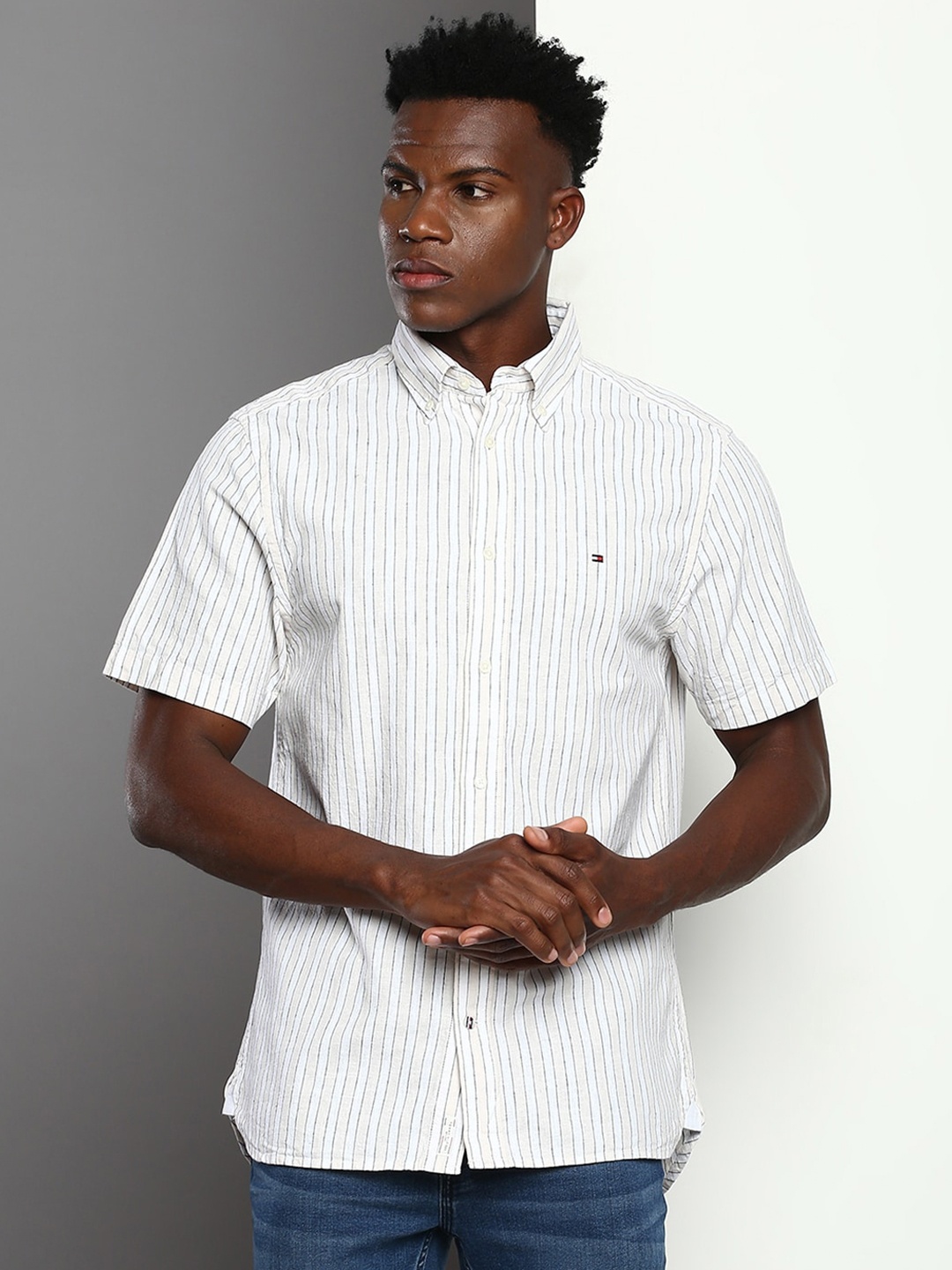 

Tommy Hilfiger Vertical Stripes Striped Cotton Linen Casual Shirt, White
