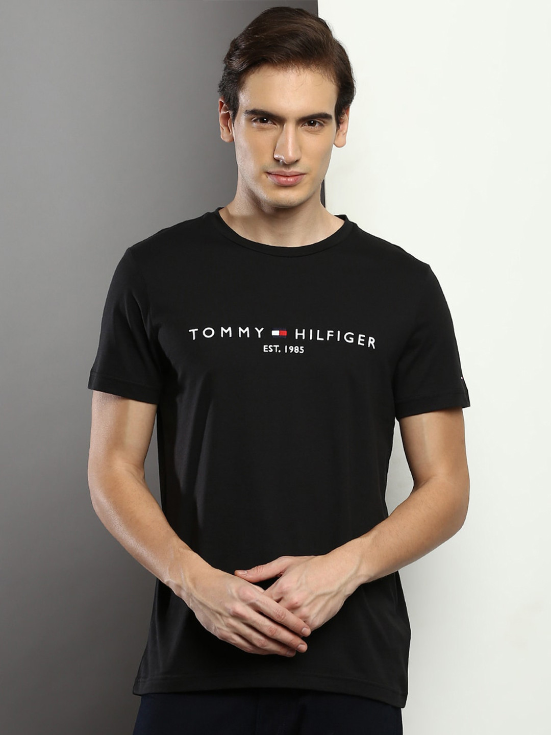 

Tommy Hilfiger Brand Logo Printed Slim-Fit Organic Cotton T-shirt, Black