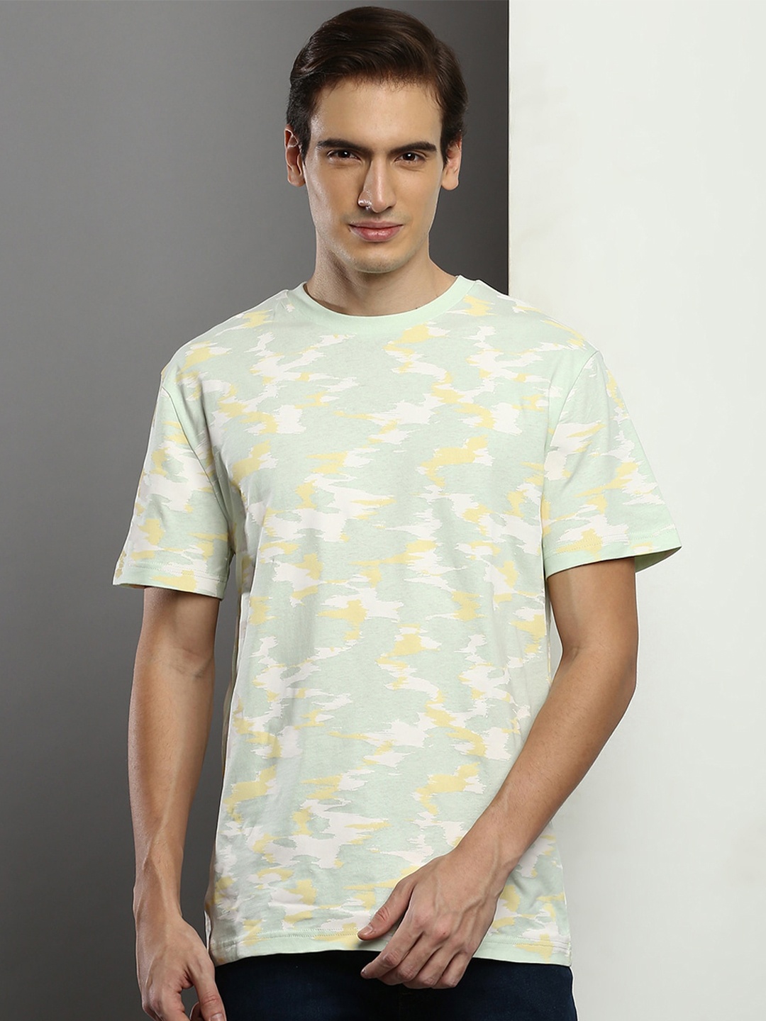 

Tommy Hilfiger Abstract Printed Round Neck Casual T-shirt, Green