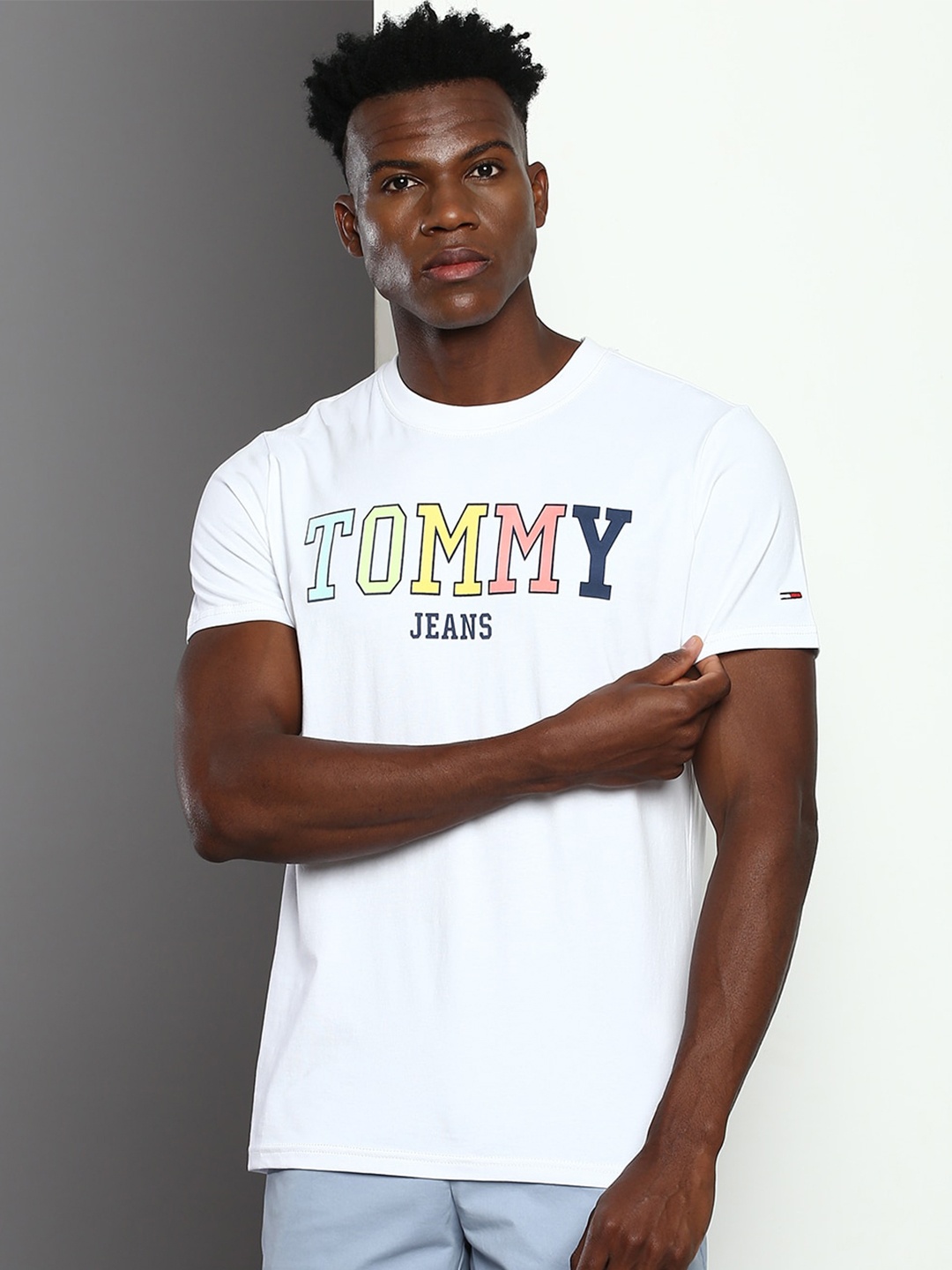 

Tommy Hilfiger Typography Printed Organic Cotton Slim Fit T-shirt, White