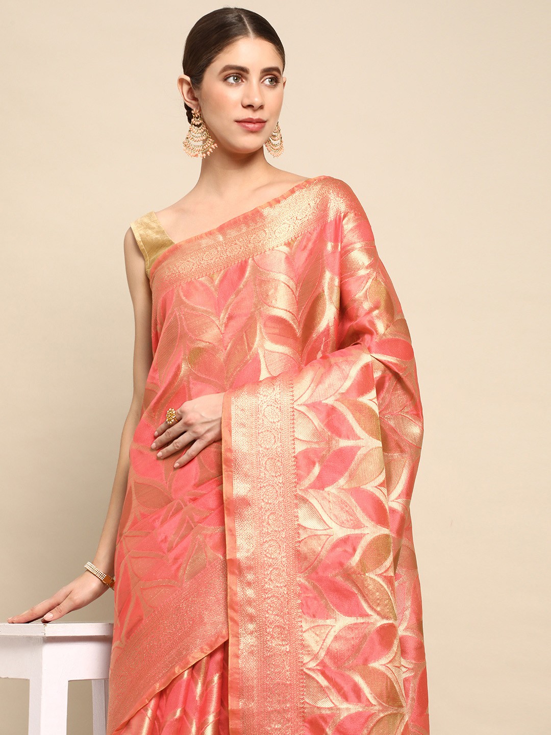 

Mitera Floral Zari Organza Kanjeevaram Saree, Pink