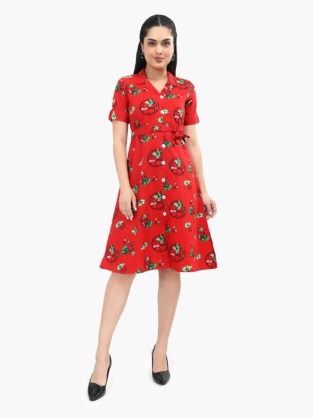 

Sangria Spread Collar Floral Printed Pure Cotton A-Line Dress With Belt, Red