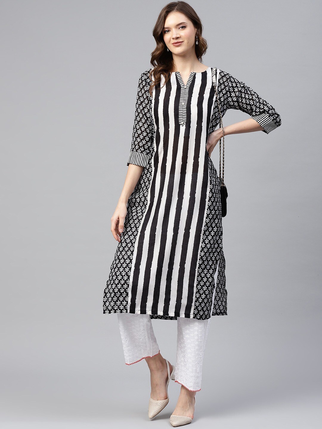 

Readiprint Fashions Striped Printed Notched Neck Cotton Kurta, Black