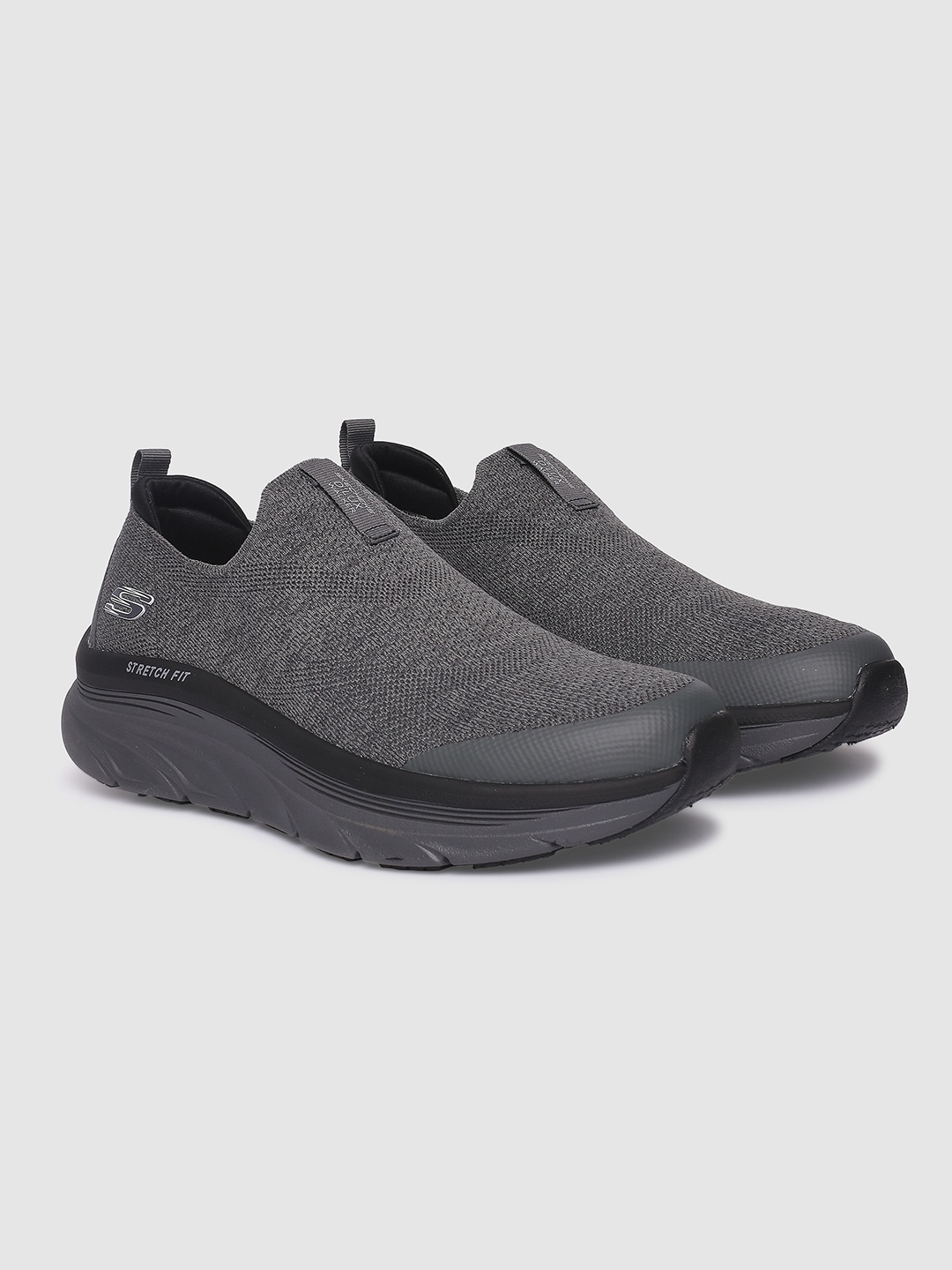 

Skechers Men D'LUX WALKER - QUICK UPGRADE Slip On Sneakers, Charcoal