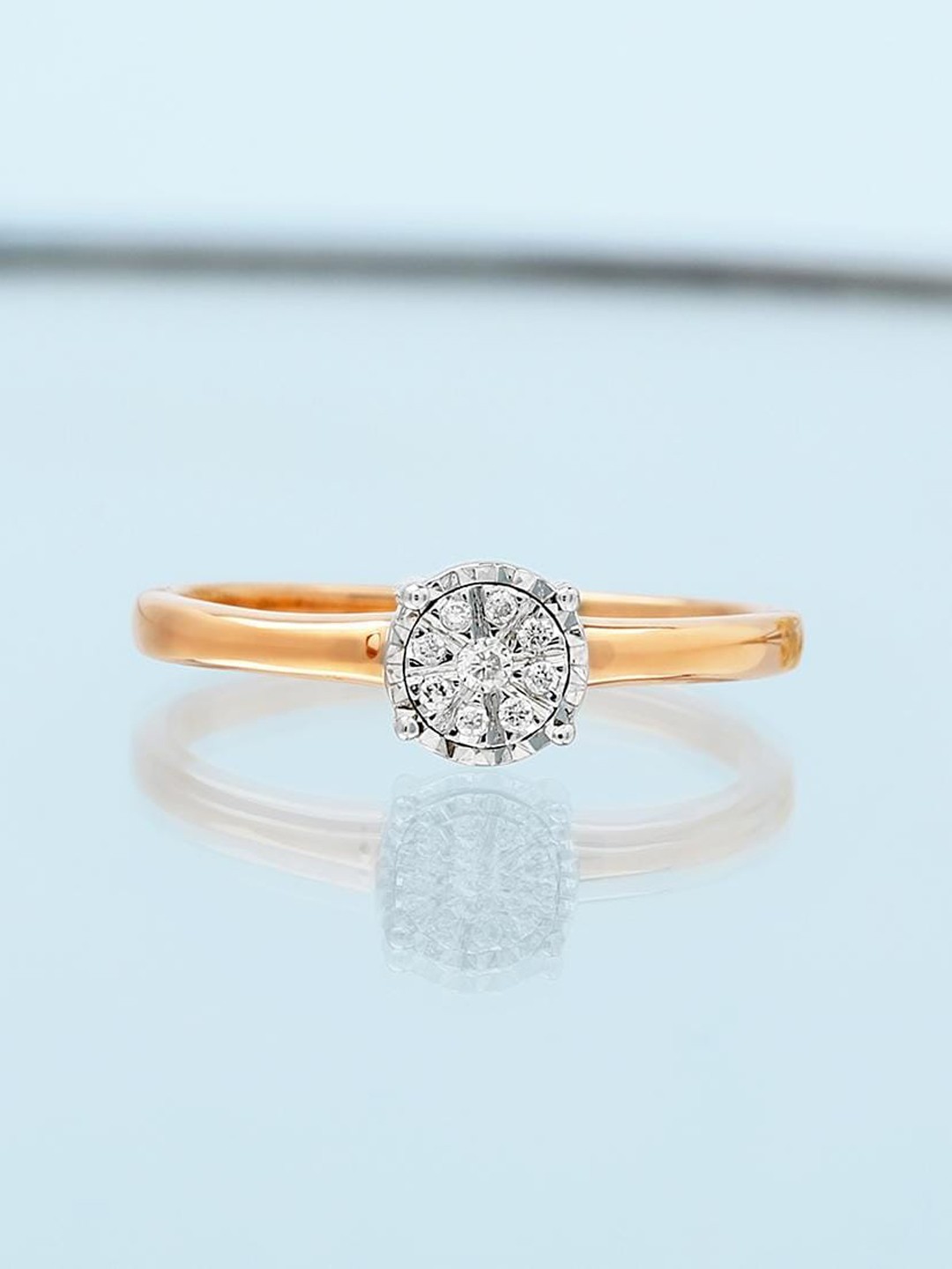 

CANDERE A KALYAN JEWELLERS COMPANY 18KT Gold Diamond Finger Ring- 1.95gm, Yellow
