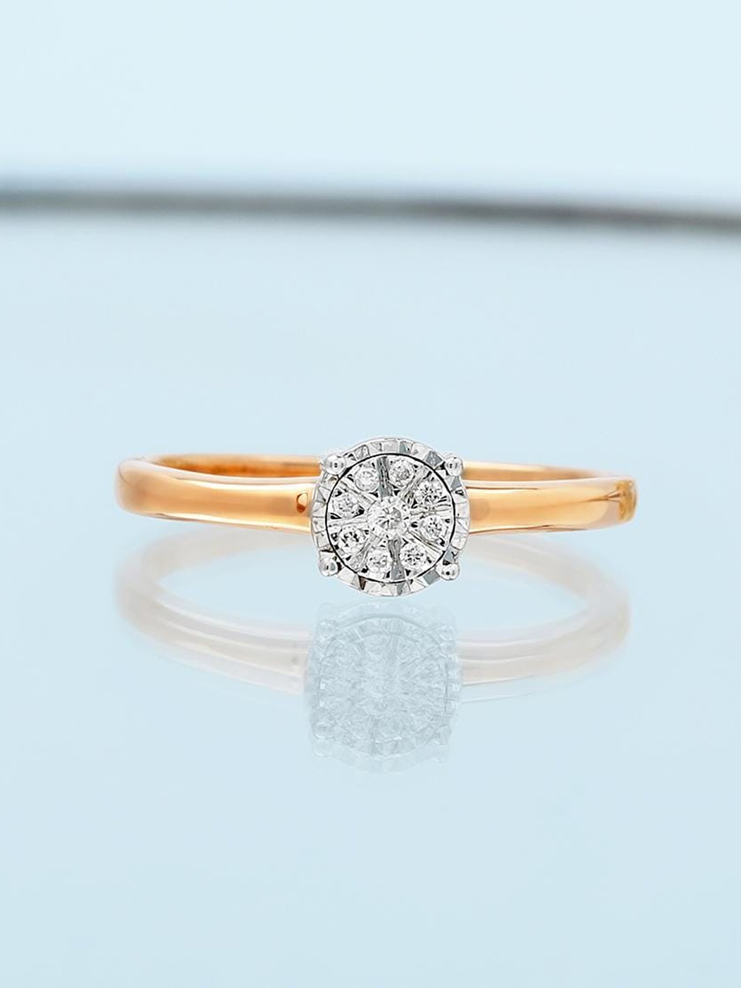 

CANDERE A KALYAN JEWELLERS COMPANY Diamond-Studded 18K Gold Ring- 1.81 gm