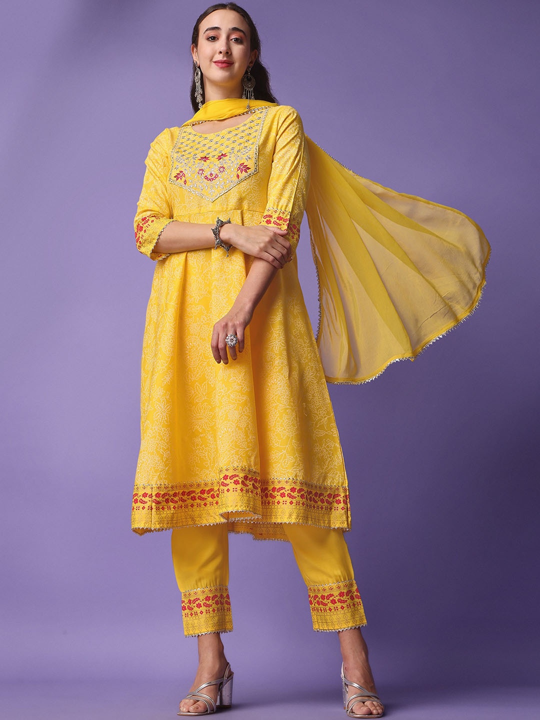 

ASPORA Floral Printed Thread Work Sequined Anarkali Kurta with Trousers & Dupatta, Yellow