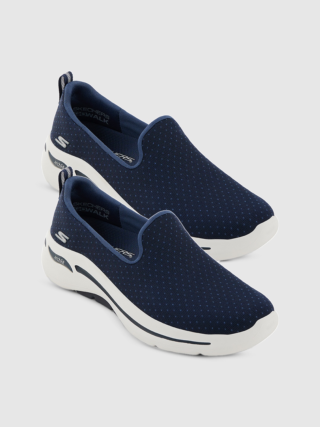 

Skechers Women GO WALK ARCH FIT - MORNING ST Walking Sports Shoes, Navy blue