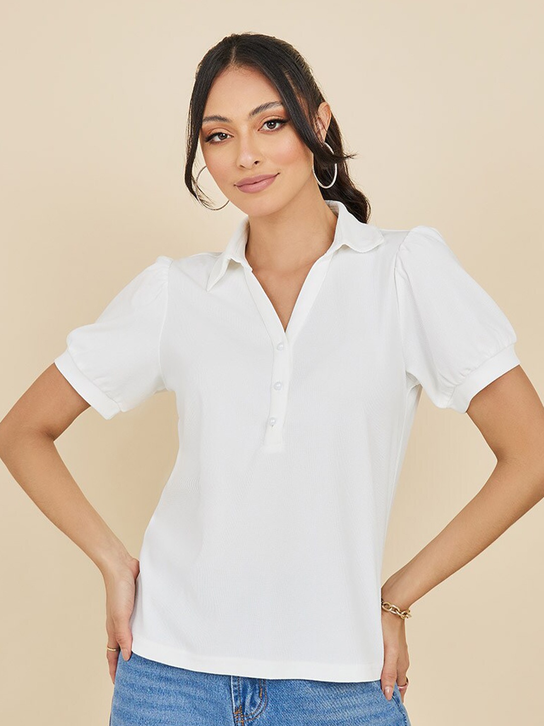 

Styli White V-Neck Puff Sleeves T-shirt