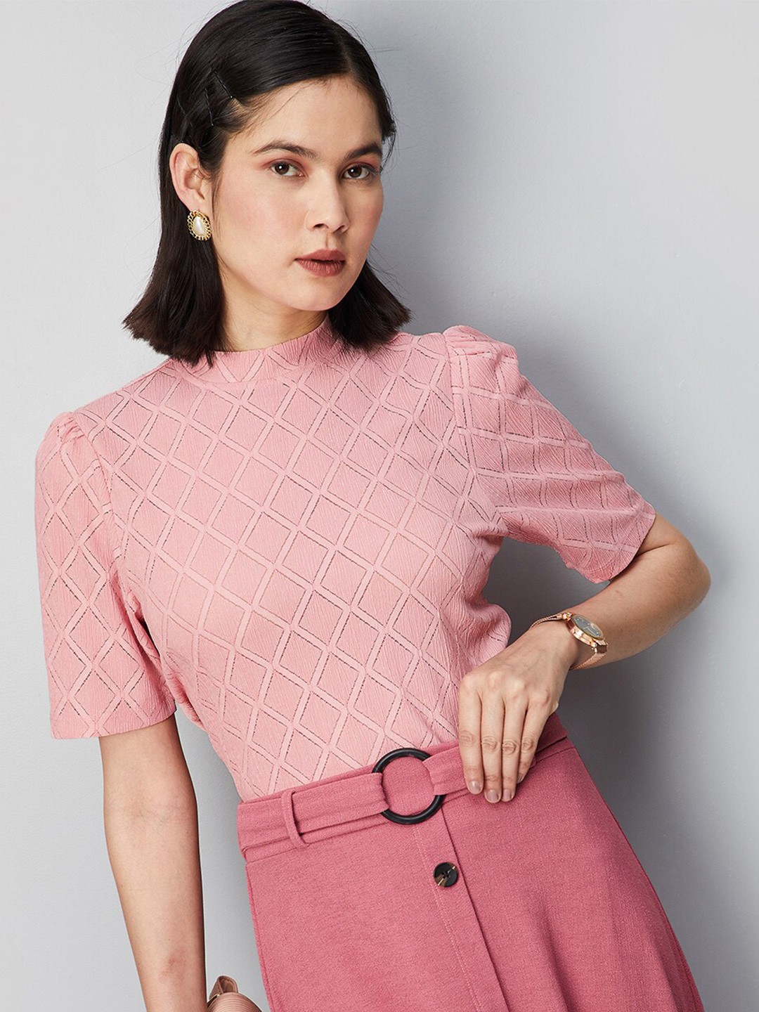 

max Geometric Self Design High Neck Regular Top, Pink