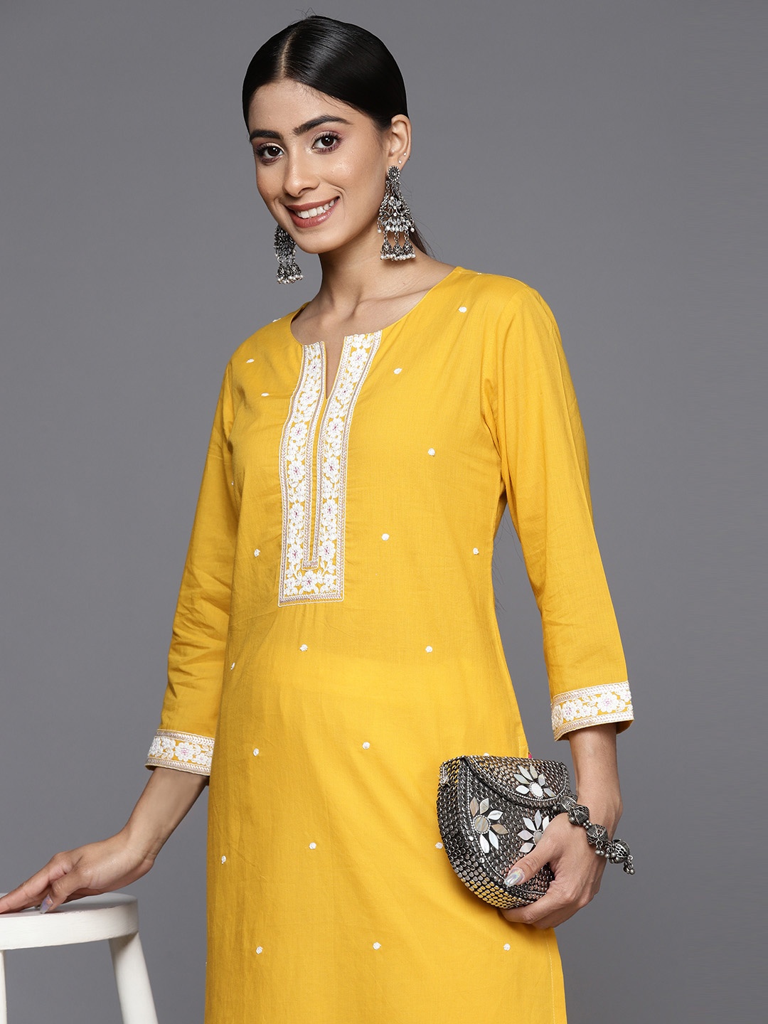 

Varanga Floral Embroidered Thread Work Kurta, Mustard