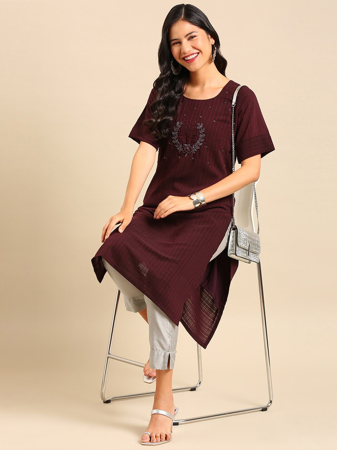 

SHOWOFF Striped Beads and Stones Crepe Kurta, Burgundy