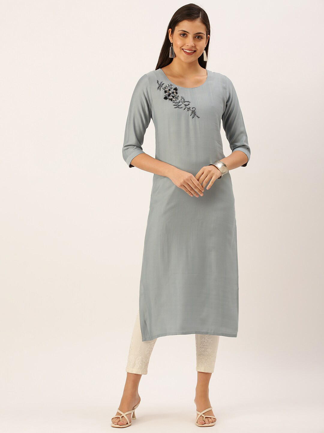

SHOWOFF Floral Embroidered Beads & Stones Cotton Kurta, Steel