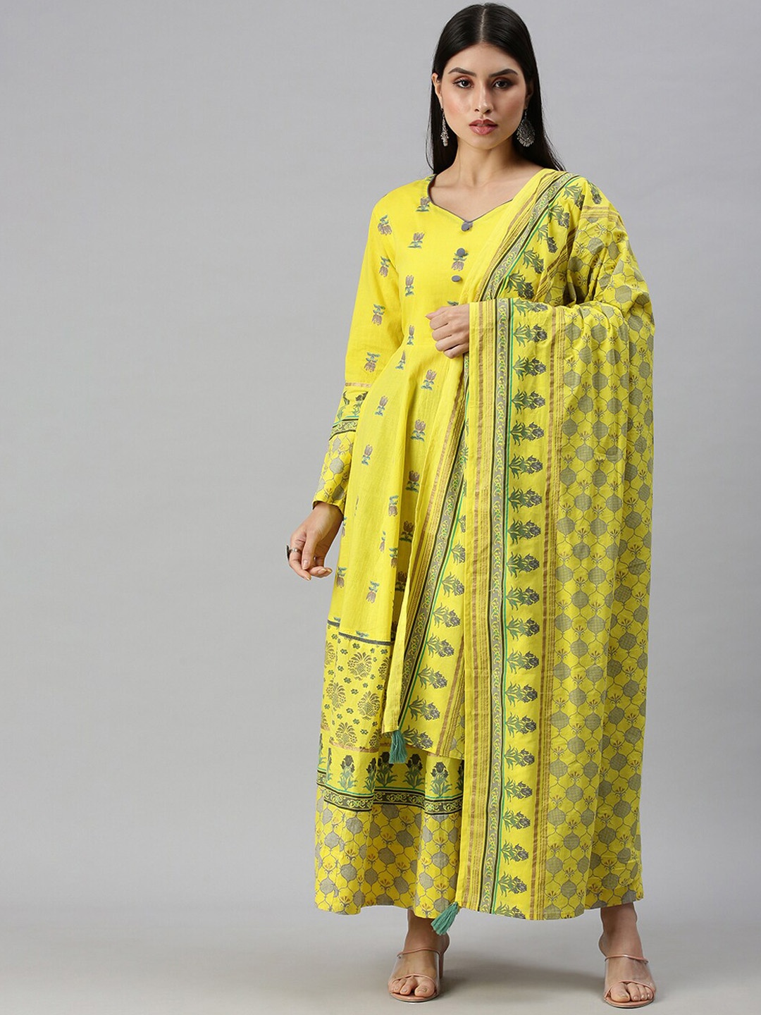 

SHOWOFF Floral Printed V-Neck Panelled Anarkali Kurta with Printed Dupatta, Yellow