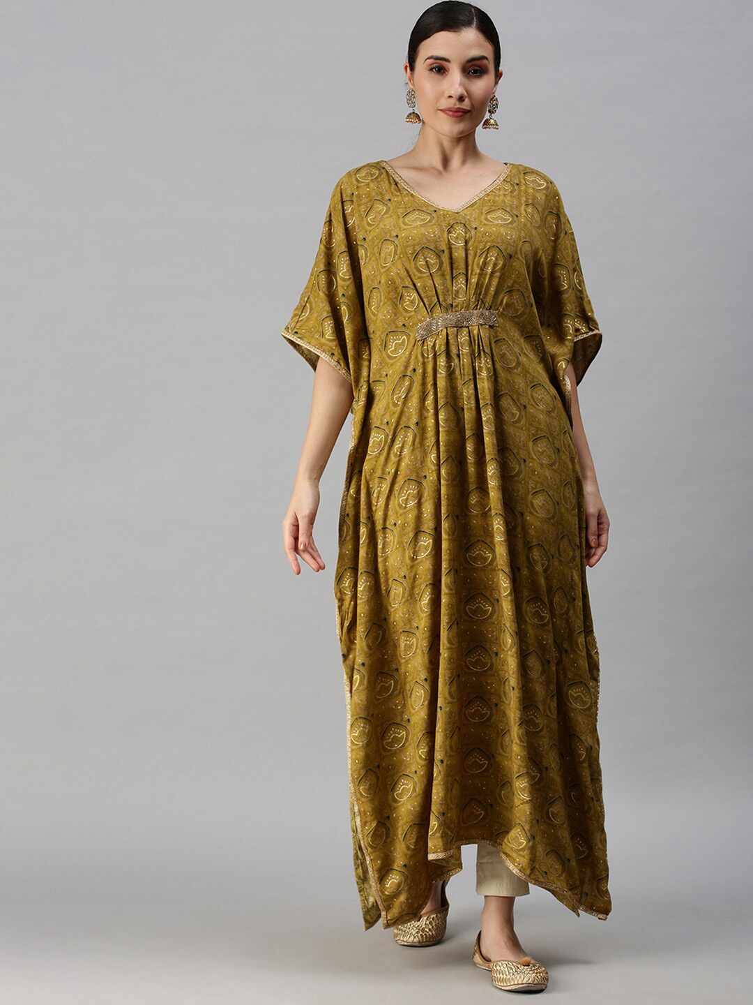 

SHOWOFF Ethnic Motifs Printed Flared Sleeves Beads and Stones Kaftan Kurta, Green