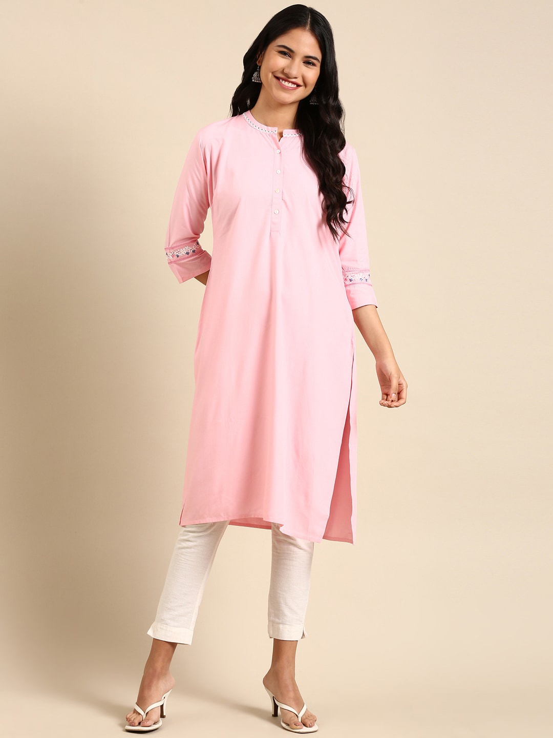 

SHOWOFF Mandarin Collar Thread Work Pastels Chanderi Cotton Kurta, Pink